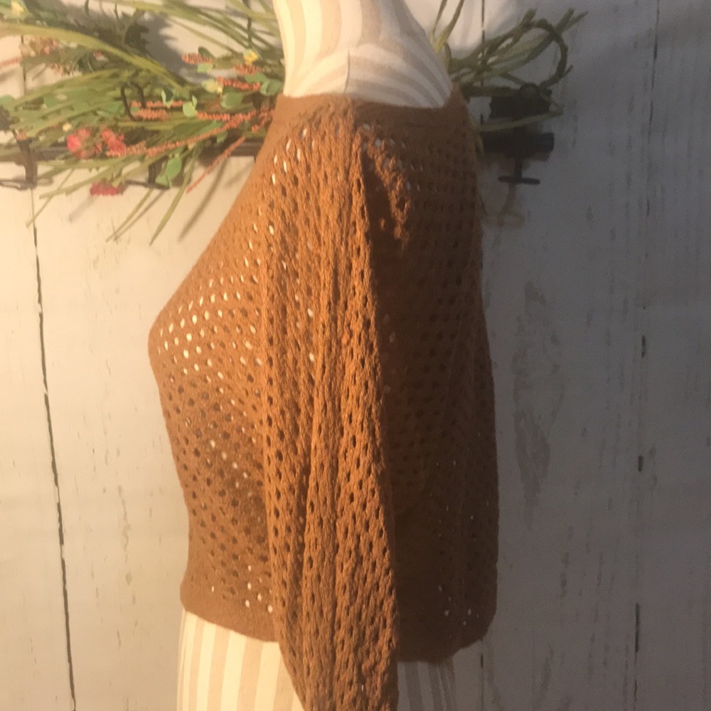 Sweater - Picture 2 of 6